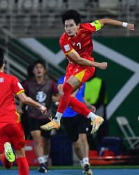 传射建功+染红，越南U23前锋阮庭北助球队夺得U23亚洲杯季军